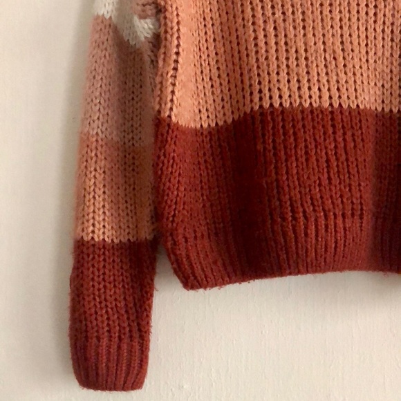 12th Tribe white, mauve pink, orange and red Too Soon knit sweater - Picture 4 of 10